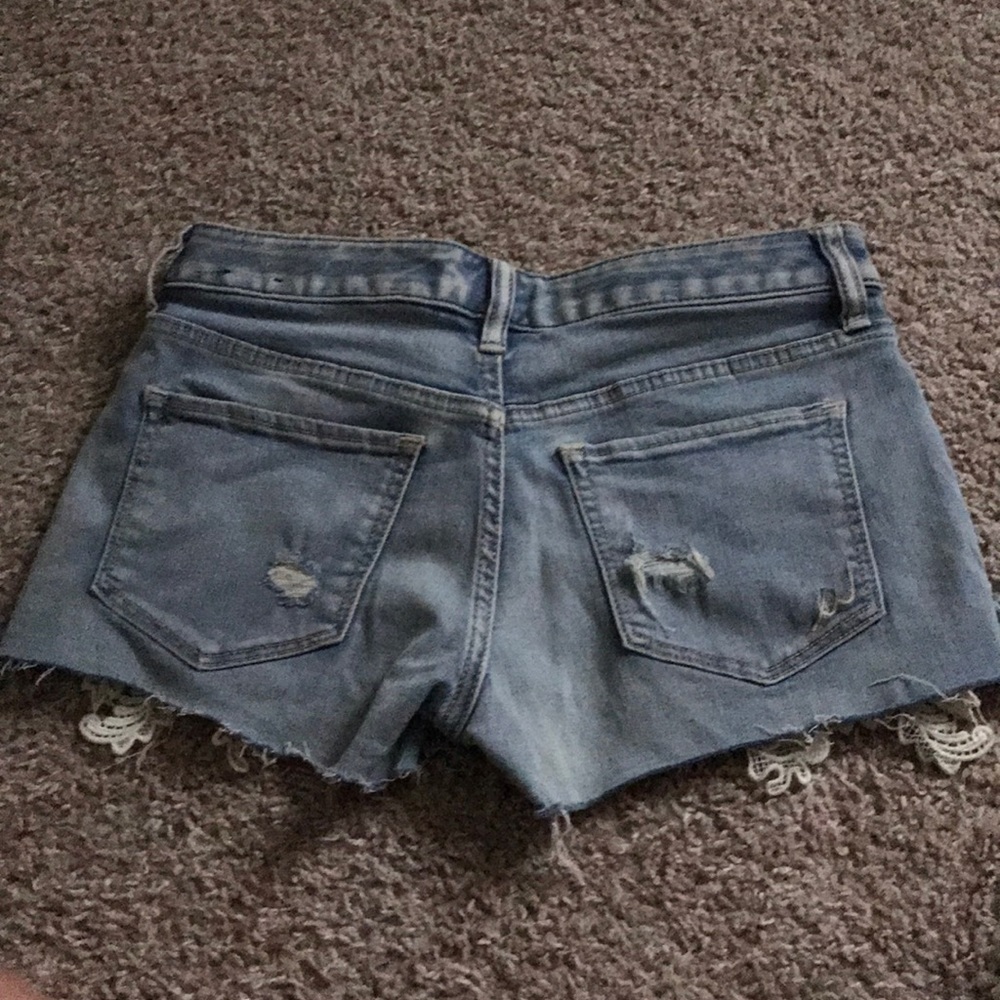 Express shorts💕💞💘 - Picture 2 of 2